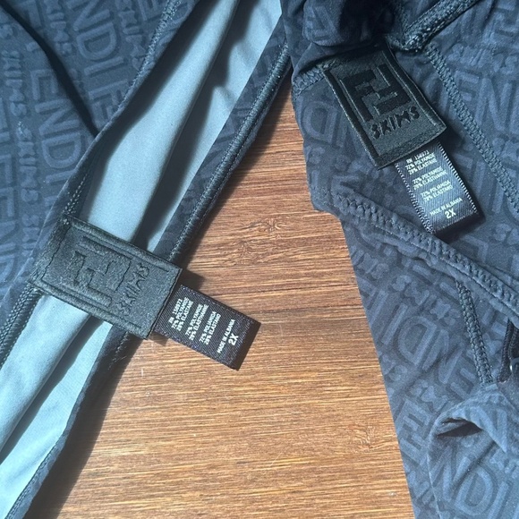 FENDI x SKIMS Black Logo Scoop Bralette and Bikini Size 2X - Picture 6 of 7